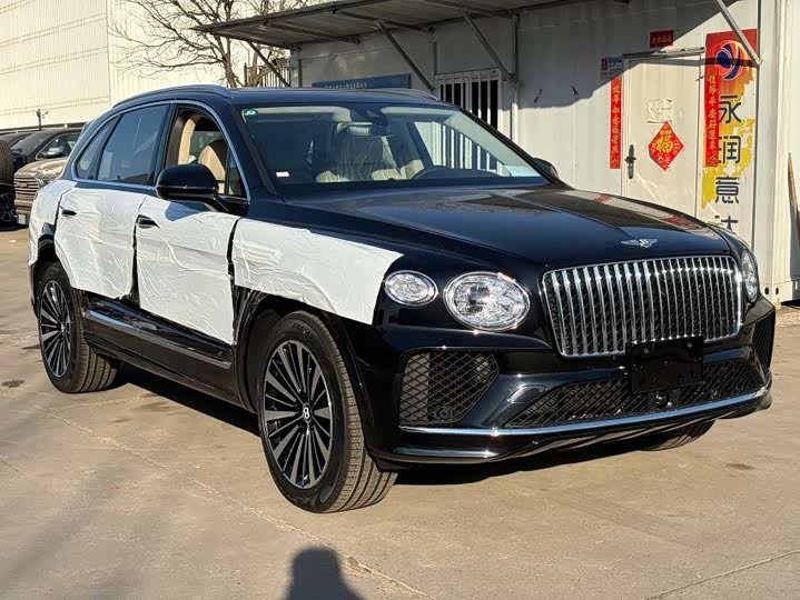 Фото 8 - Bentley Bentayga