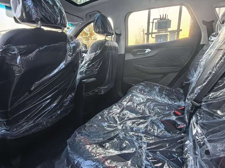 Фото 8 - Beijing X7