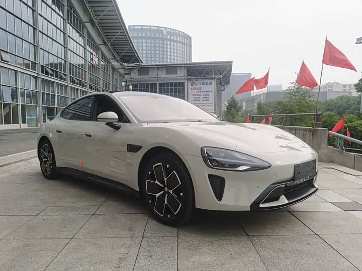 Фото 3 - Xiaomi SU7