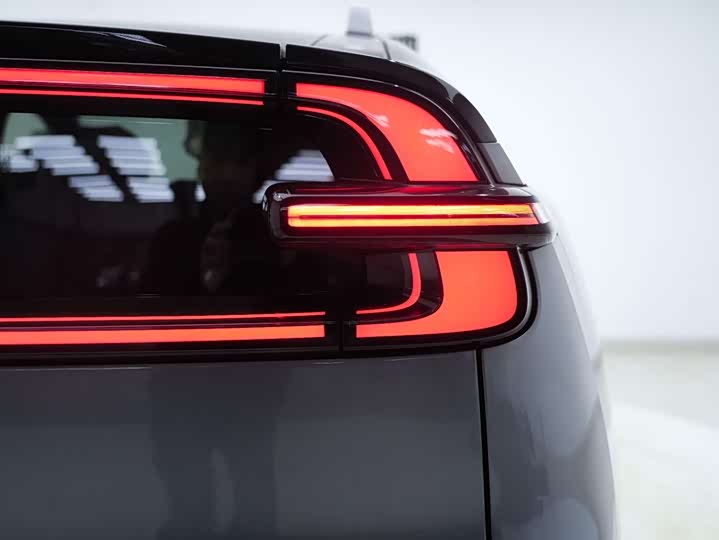 Фото 14 - Changan Qiyuan (Nevo) E07