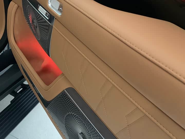 Фото 5 - Zeekr 9X