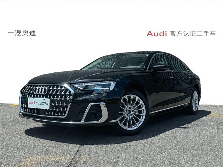 Фото 1 - Audi A8