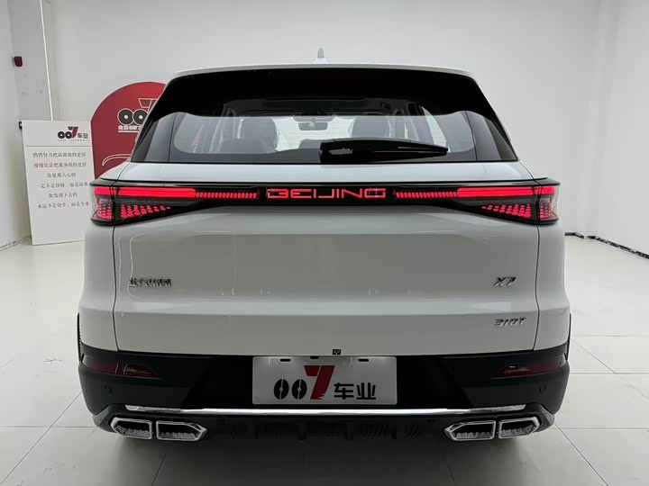 Фото 8 - Beijing X7