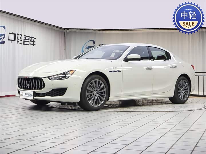 Фото 1 - Maserati Ghibli