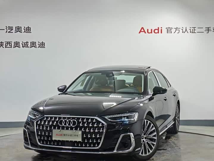 Фото 1 - Audi A8