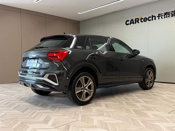 Фото 5 - Audi Q2L