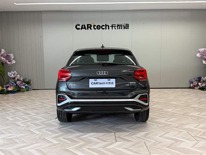 Фото 6 - Audi Q2L