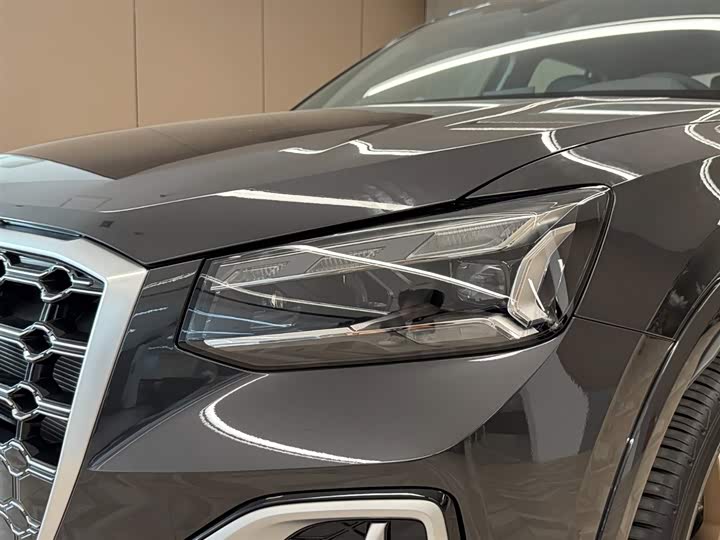 Фото 9 - Audi Q2L