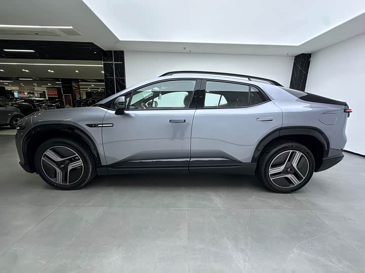 Фото 7 - Changan Qiyuan (Nevo) E07