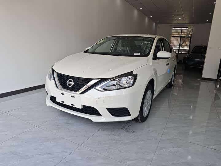 Фото 3 - Nissan Sylphy