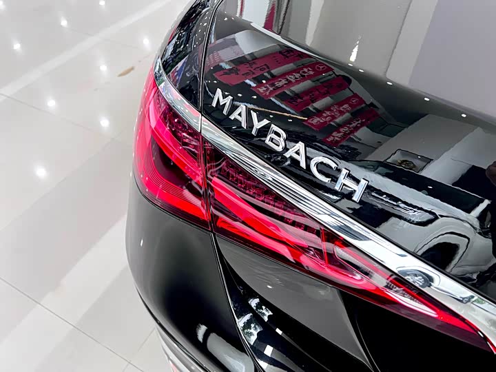 Фото 16 - Mercedes-Benz Maybach S-Class