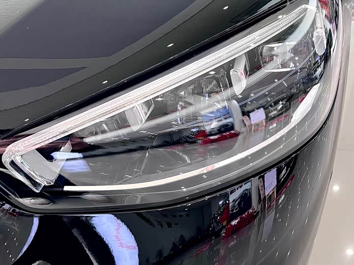 Фото 3 - Mercedes-Benz Maybach S-Class