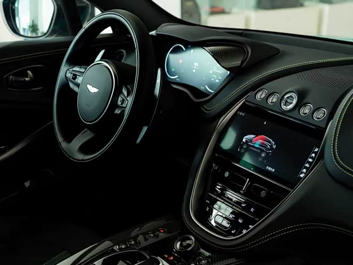 Фото 9 - Aston Martin DBX