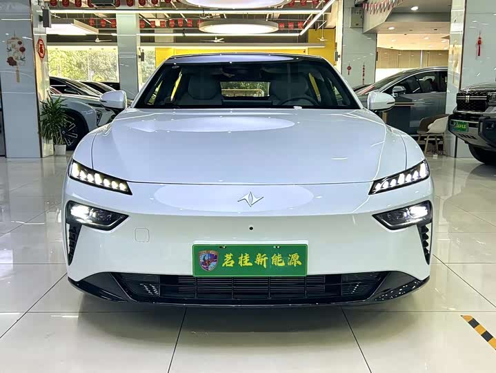 Фото 2 - Dongfeng Yipai eπ 007