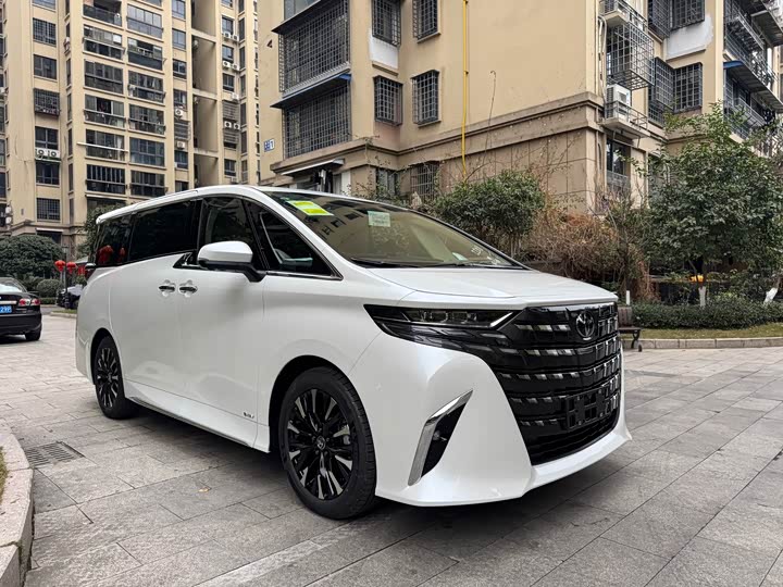 Photo 17 - Toyota Alphard