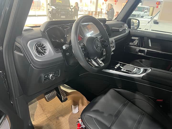 Фото 11 - Mercedes-Benz G-Class AMG