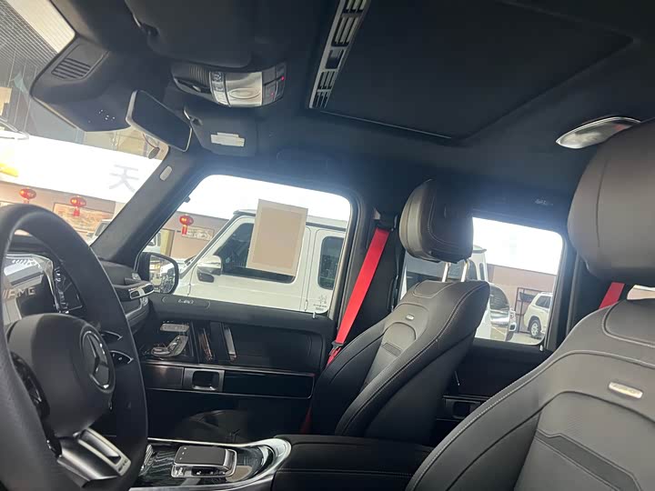 Фото 15 - Mercedes-Benz G-Class AMG