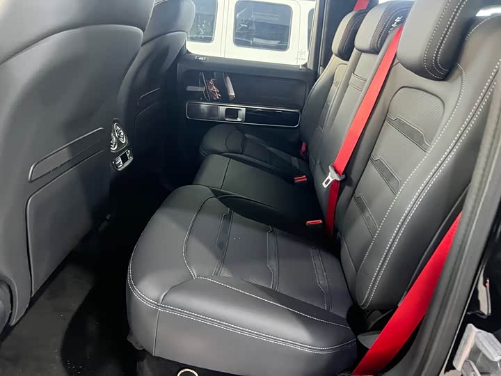 Фото 21 - Mercedes-Benz G-Class AMG