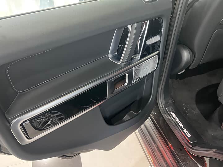 Фото 26 - Mercedes-Benz G-Class AMG