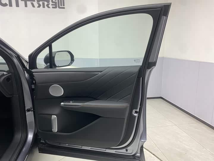 Фото 17 - Changan Qiyuan (Nevo) E07