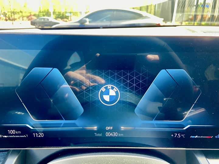 Фото 17 - BMW 5 Series