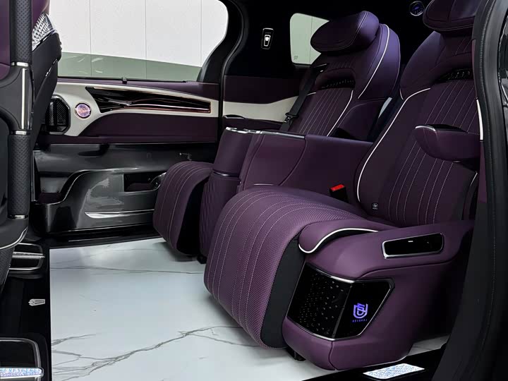 Фото 7 - Toyota Granvia