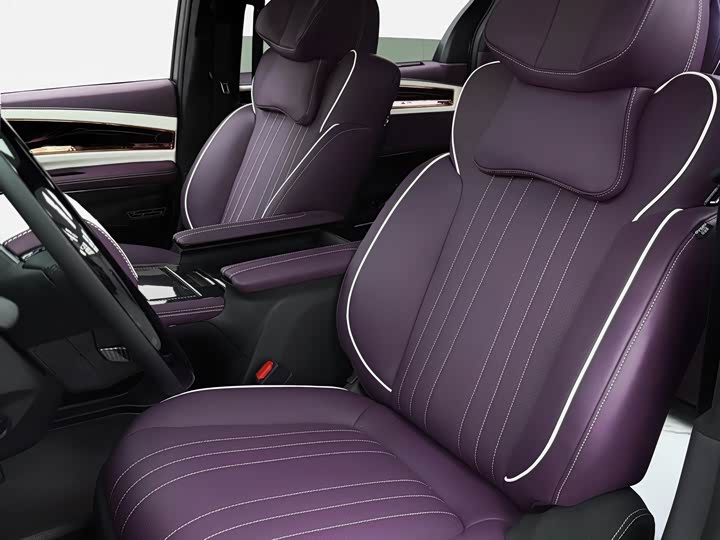 Фото 8 - Toyota Granvia