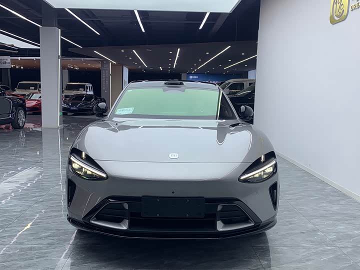 Photo 2 - Xiaomi YU7