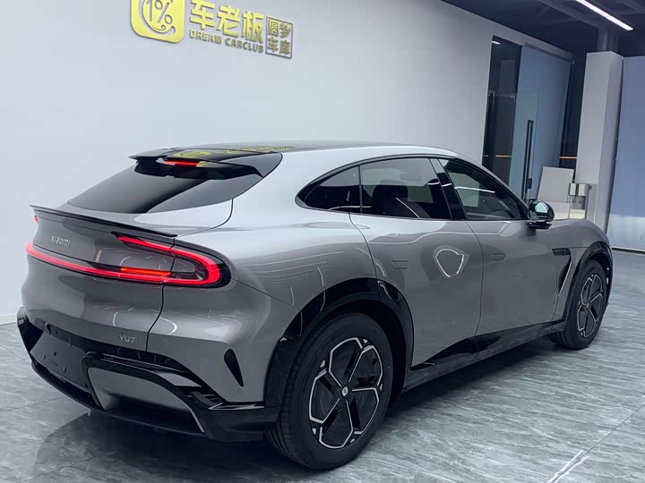 Photo 5 - Xiaomi YU7