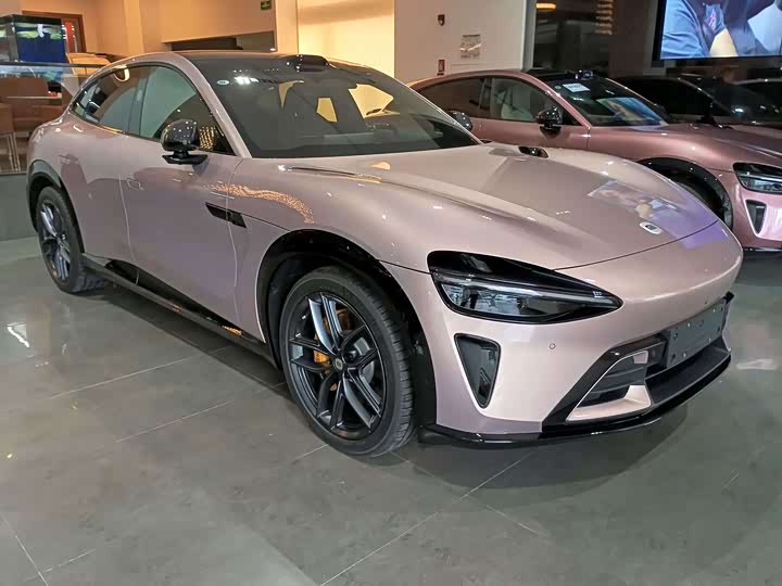 Фото 3 - Xiaomi YU7