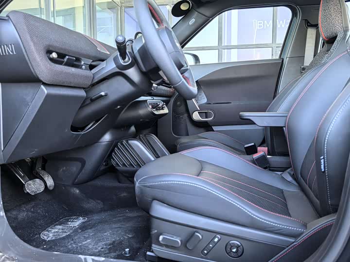 Фото 9 - Mini Aceman