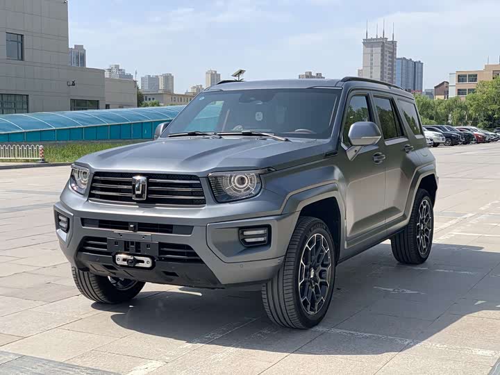 Фото 2 - Tank 700 Hybrid