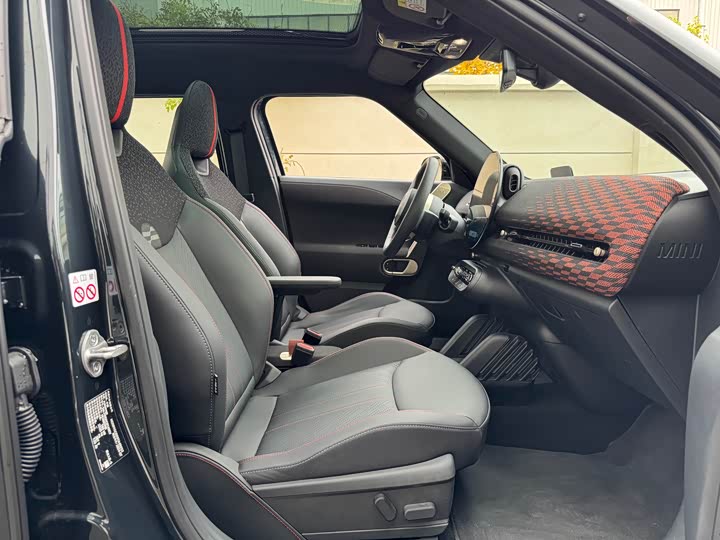 Фото 22 - Mini Aceman