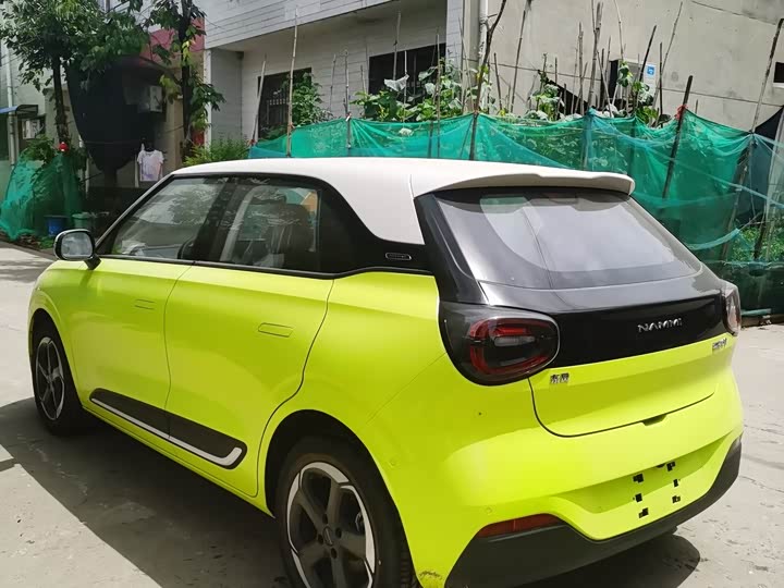 Фото 9 - Dongfeng Yipai 01