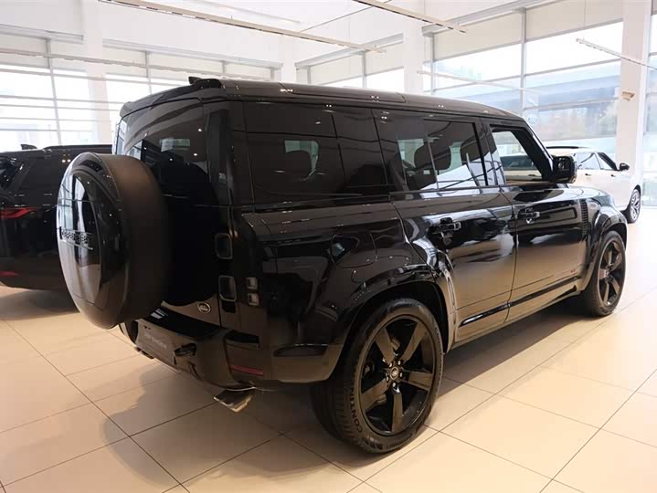 Фото 6 - Land Rover Defender