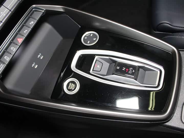 Фото 12 - Audi A3