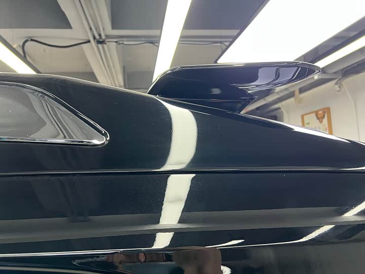 Фото 19 - Mercedes-Benz V-Class