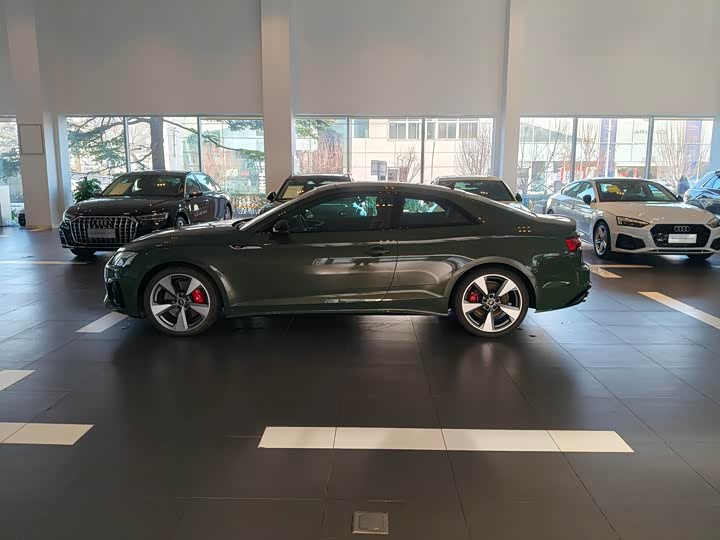 Фото 5 - Audi S5