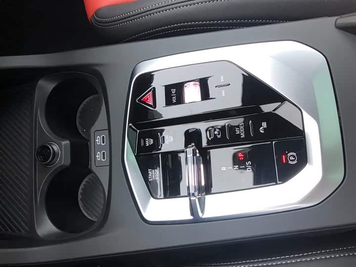 Фото 11 - BMW 2 Series