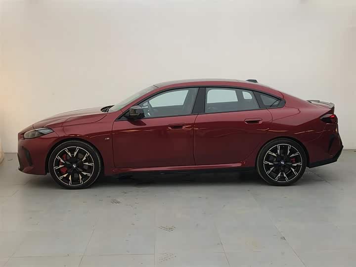 Фото 3 - BMW 2 Series