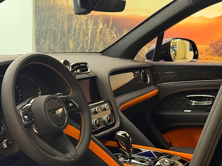 Фото 4 - Bentley Bentayga