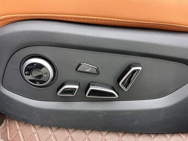 Фото 27 - Changan Qiyuan (Nevo) E07