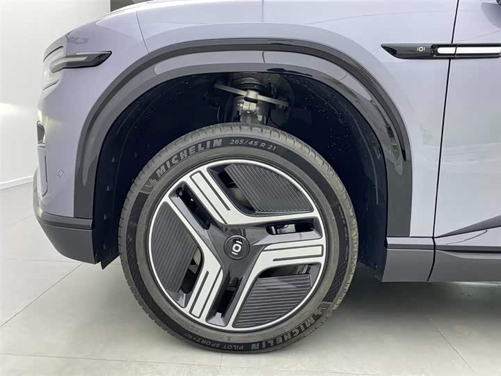 Фото 36 - Changan Qiyuan (Nevo) E07