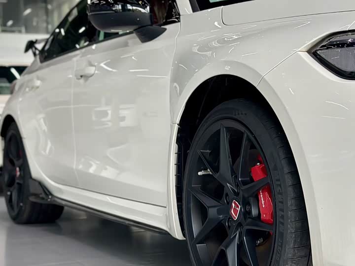 Фото 4 - Honda Civic