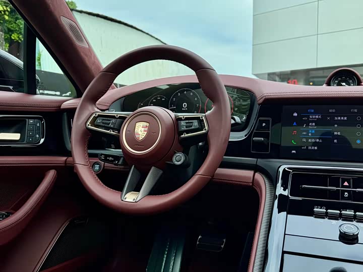 Фото 7 - Porsche Panamera