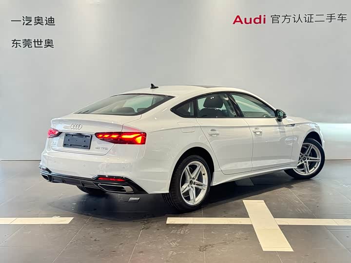 Фото 4 - Audi A5
