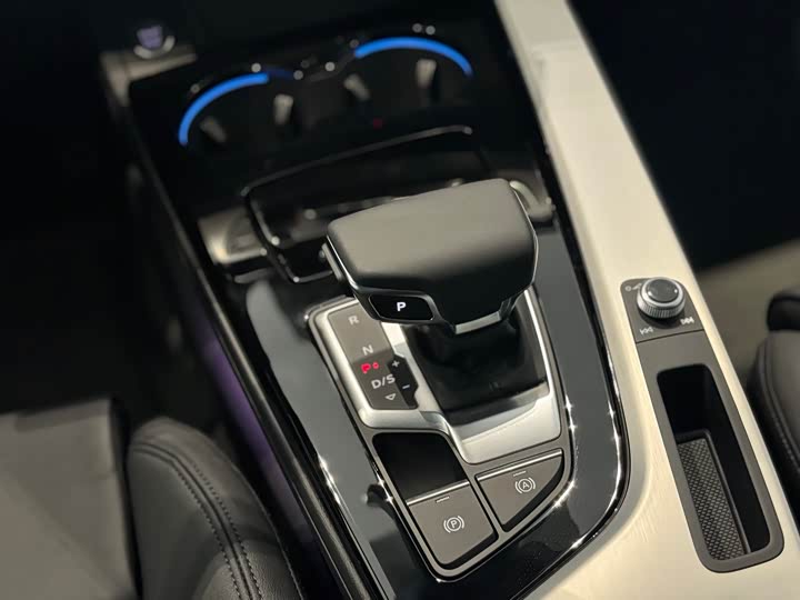 Фото 8 - Audi A5