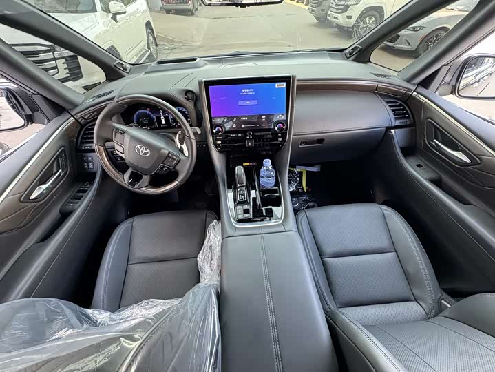 Фото 6 - Toyota Alphard