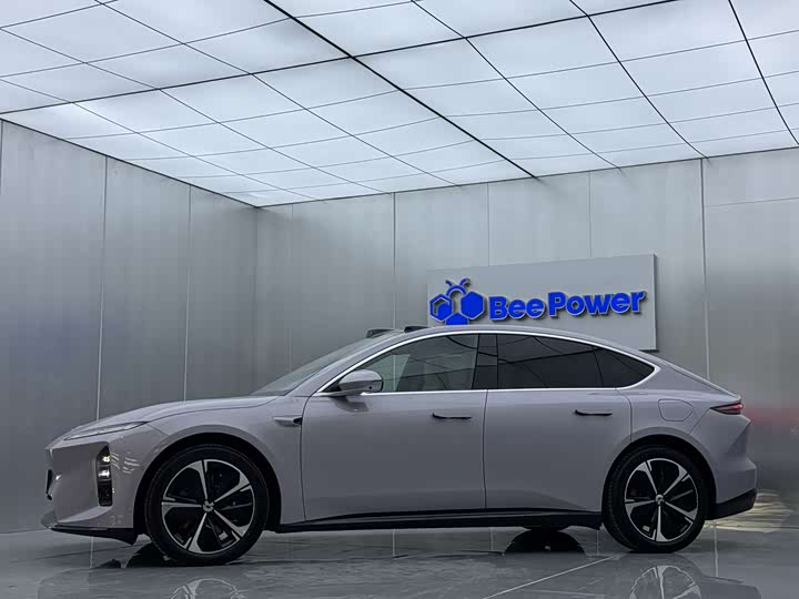 Фото 7 - Nio ET5