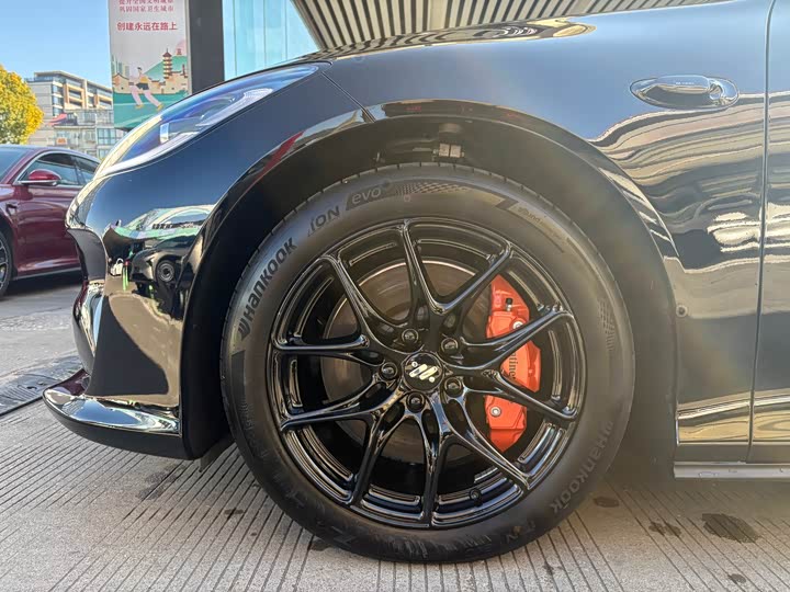 Фото 2 - IM motors L6